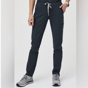 Figs Yola Scrub Pants™ - Dark Harbor